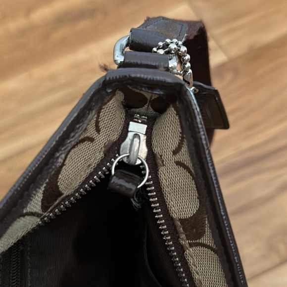 Coach Crossbody - Picture 11 of 13